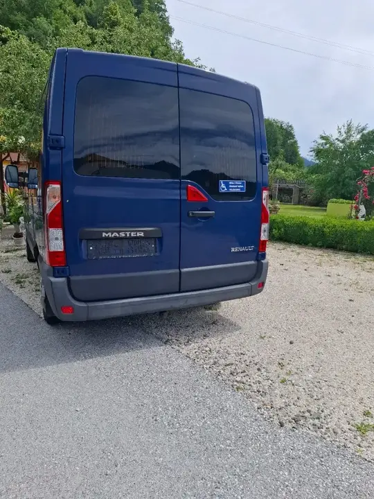 Renault Master 2013 photo 2