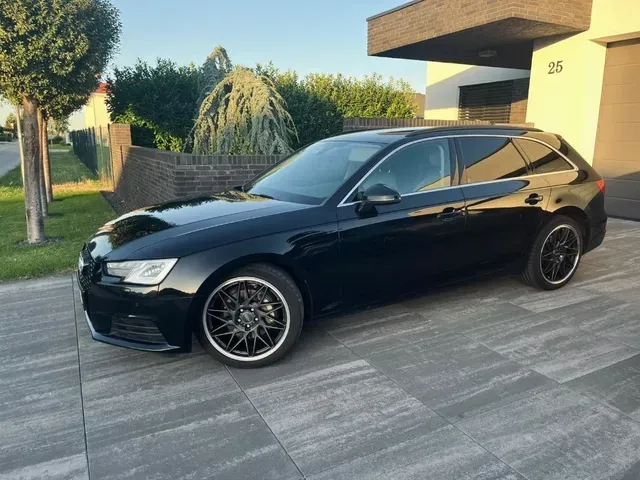 Audi A4 Avant 2019 photo 2
