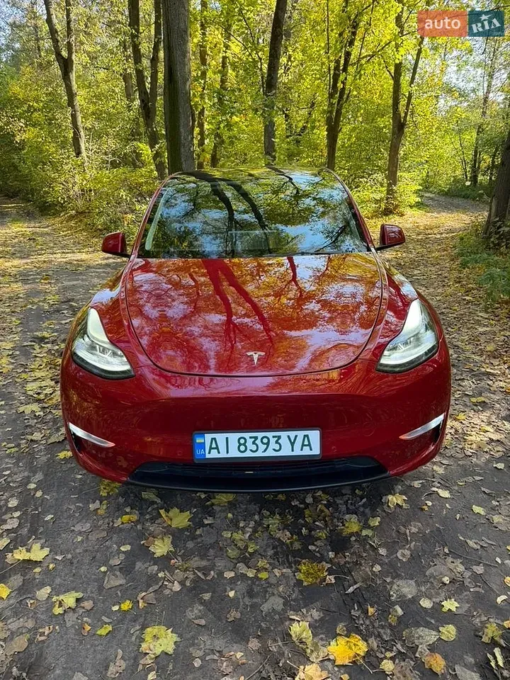 Tesla Model Y 2022 photo 2