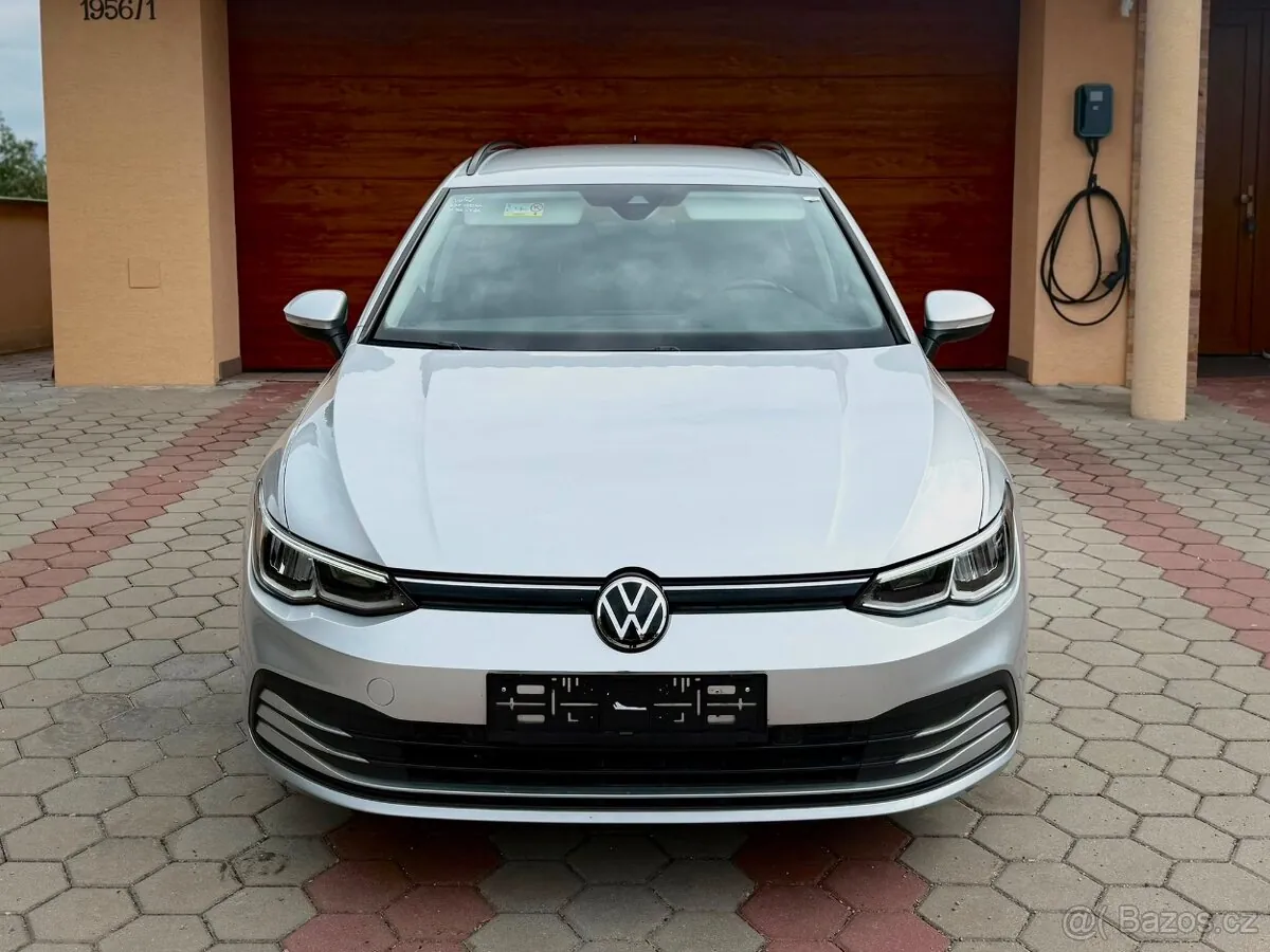Volkswagen Golf Variant 2022 photo 2