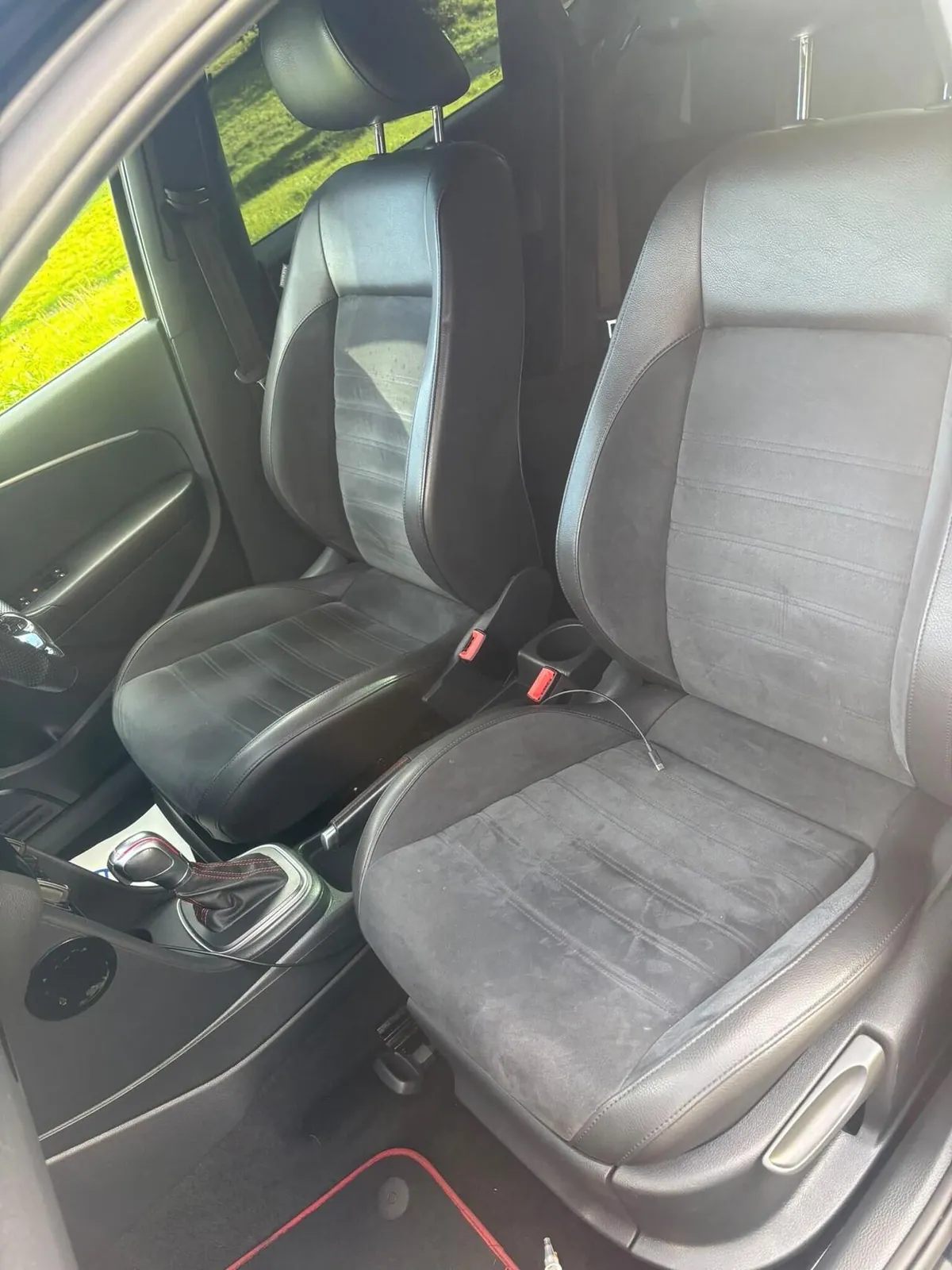 Volkswagen Polo 2016 photo 2