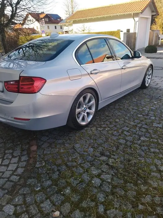 BMW 335