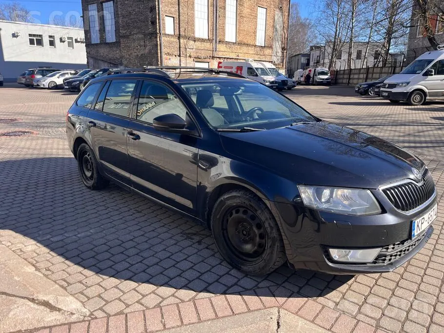 Skoda Octavia 2013 photo 2