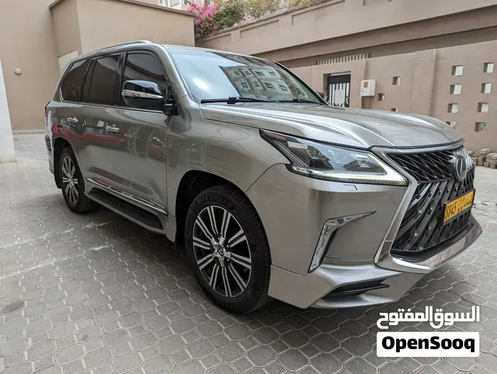 Lexus Lx 570 2016 photo 2