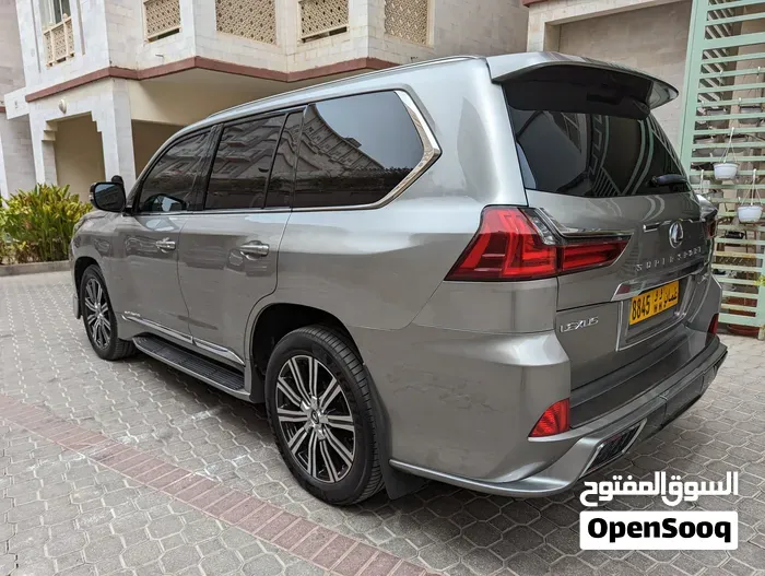 Lexus Lx 570 2016 photo 4