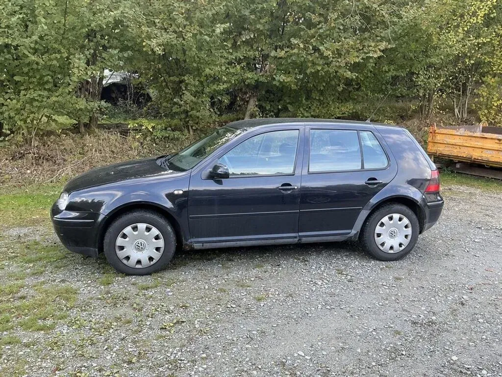 Volkswagen Golf 1999 photo 2