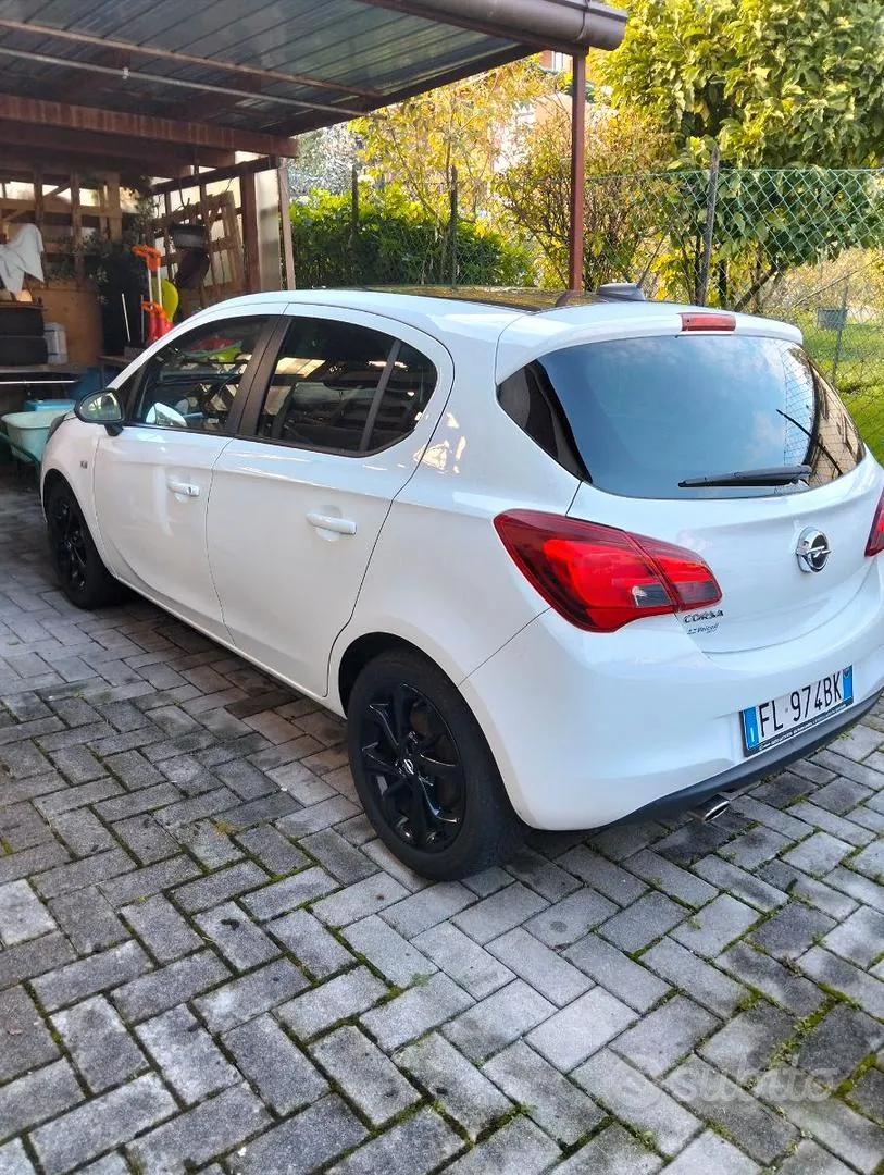 Opel Corsa 2017 photo 2