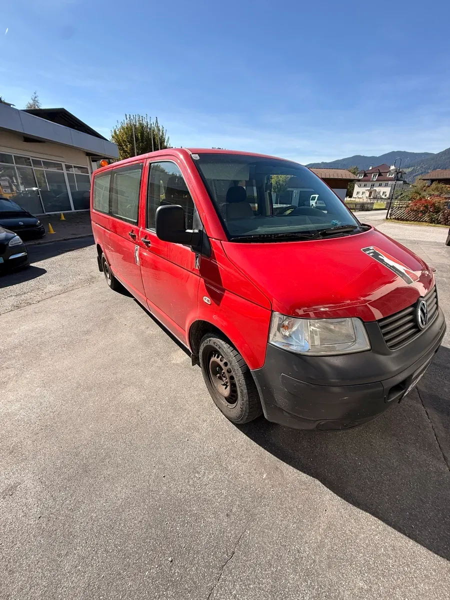 Volkswagen Caravelle