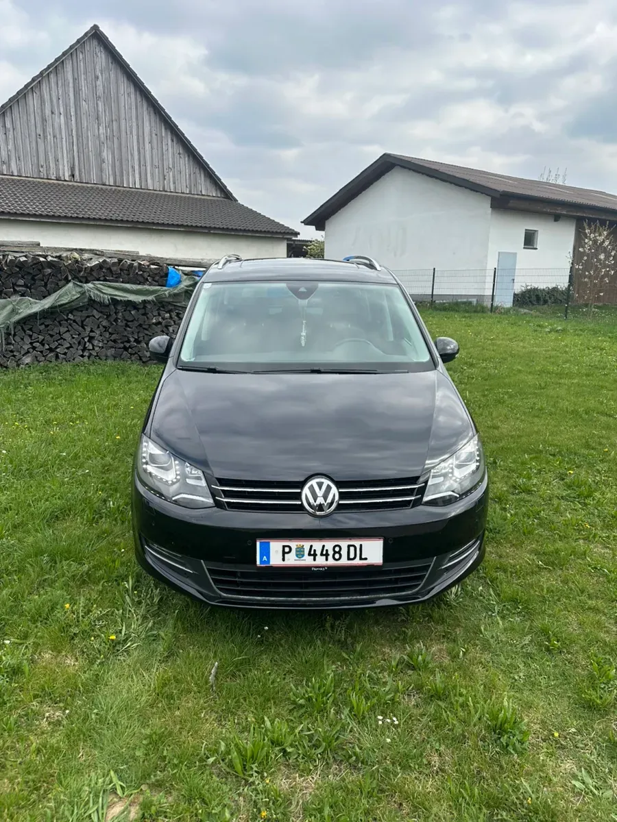 Volkswagen Sharan 2016 photo 2