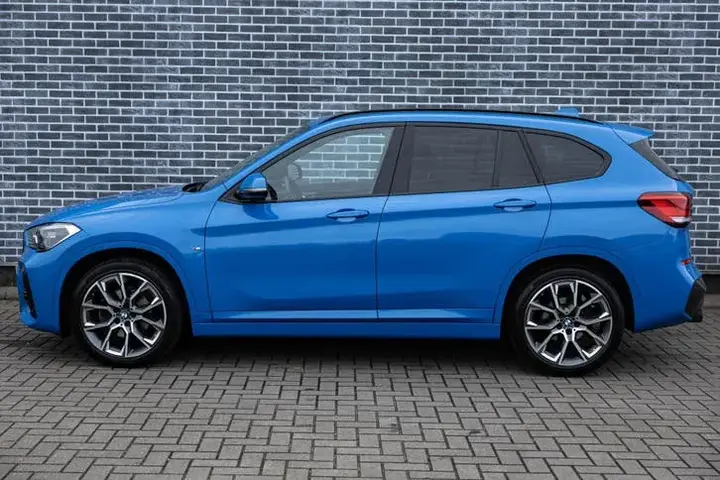 BMW X1 2022 photo 3