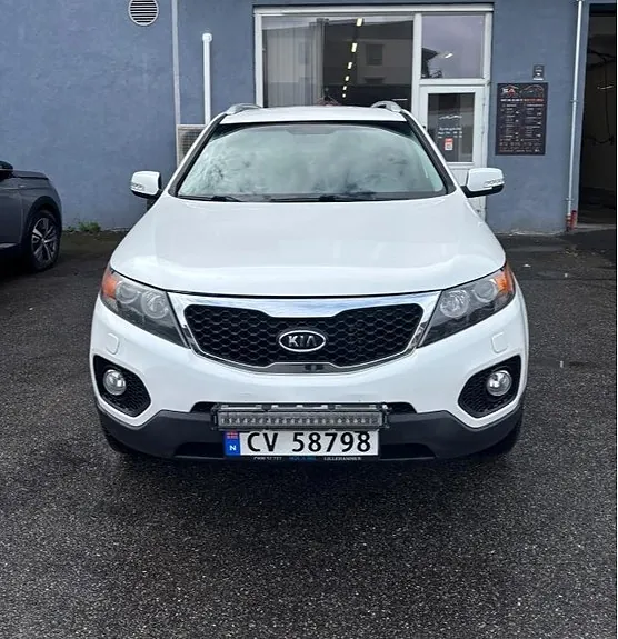 Kia Sorento 2012 photo 2