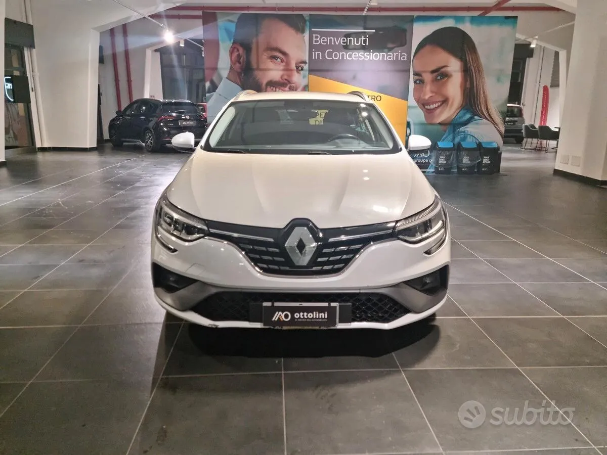 Renault Megane 2021 photo 2