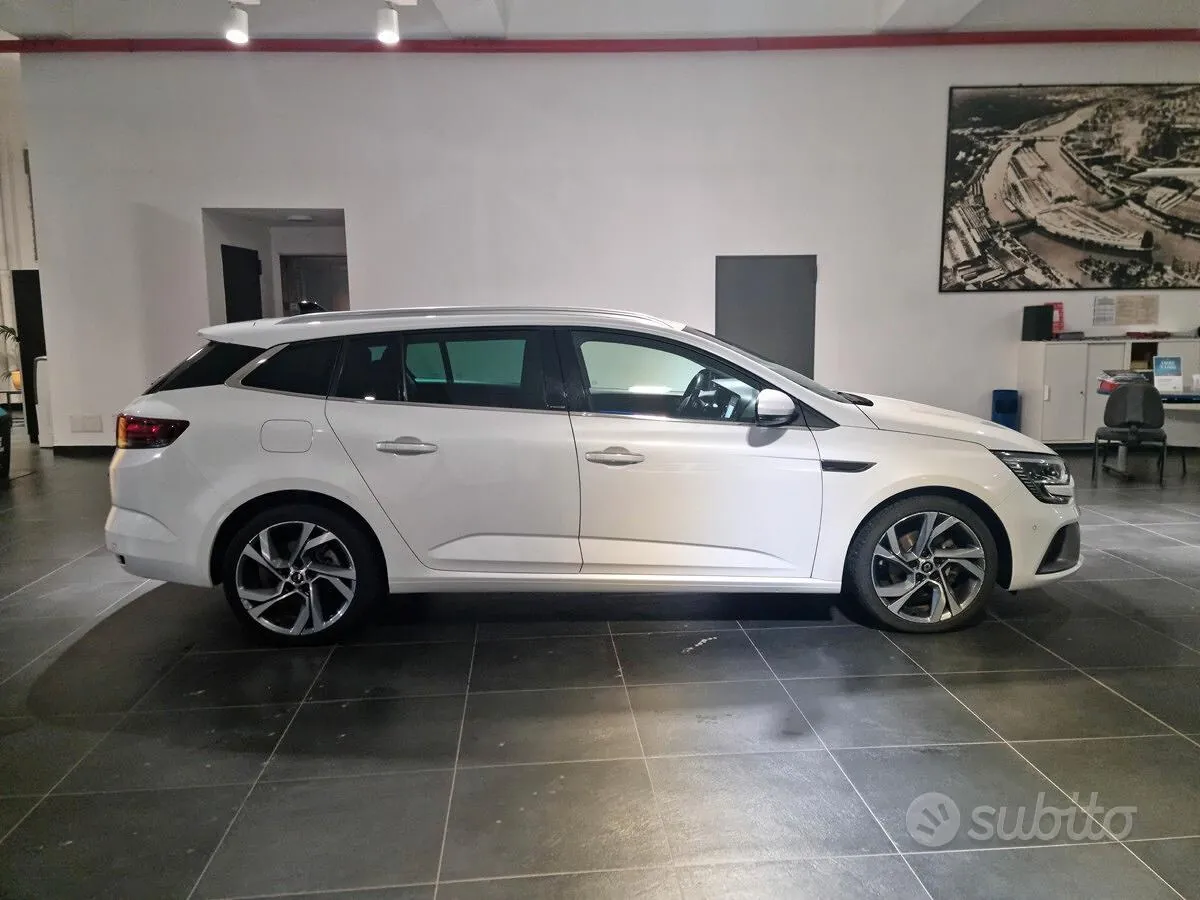 Renault Megane 2021 photo 3