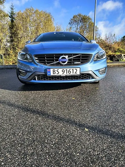 Volvo S60 2014 photo 2