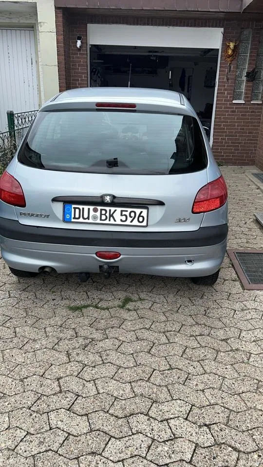 Peugeot 206