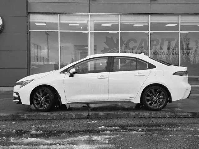 Toyota Corolla 2025 photo 2
