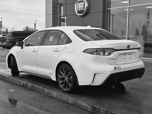 Toyota Corolla 2025 photo 4