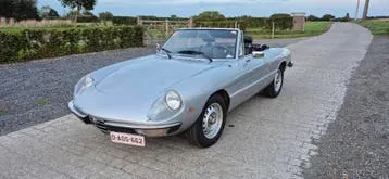 Alfa Romeo Spider 2000