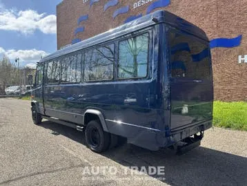 Mercedes-Benz Vario 814D 1997 photo 2