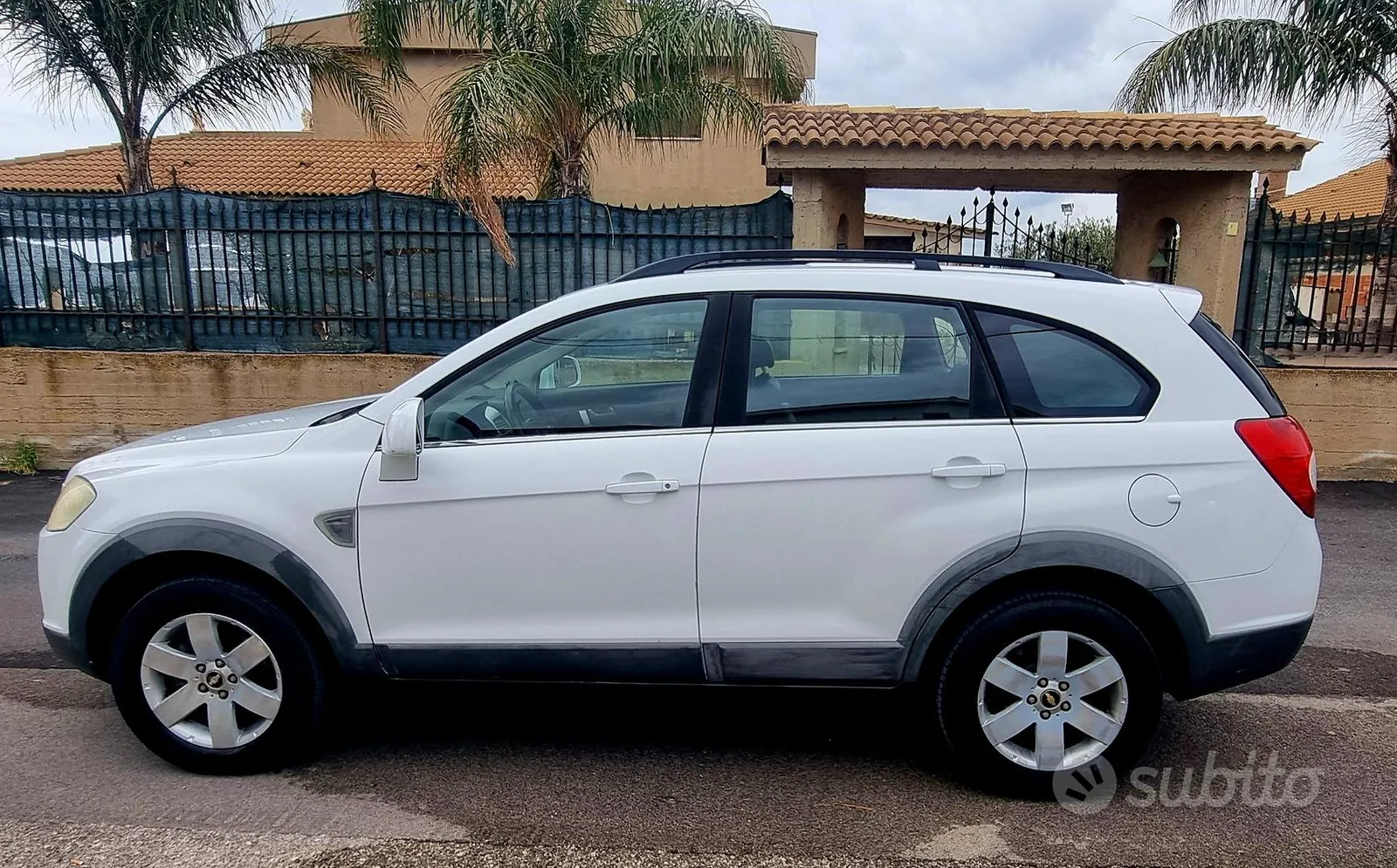 Chevrolet Captiva 2009 photo 3