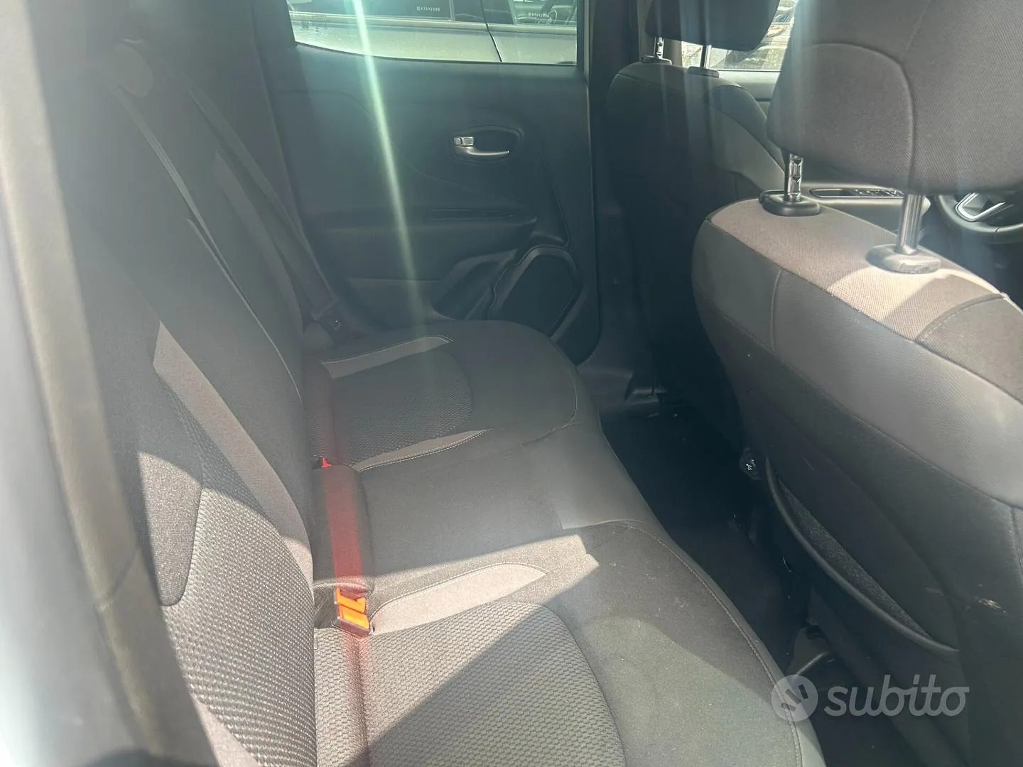 Jeep Renegade 2023 photo 5