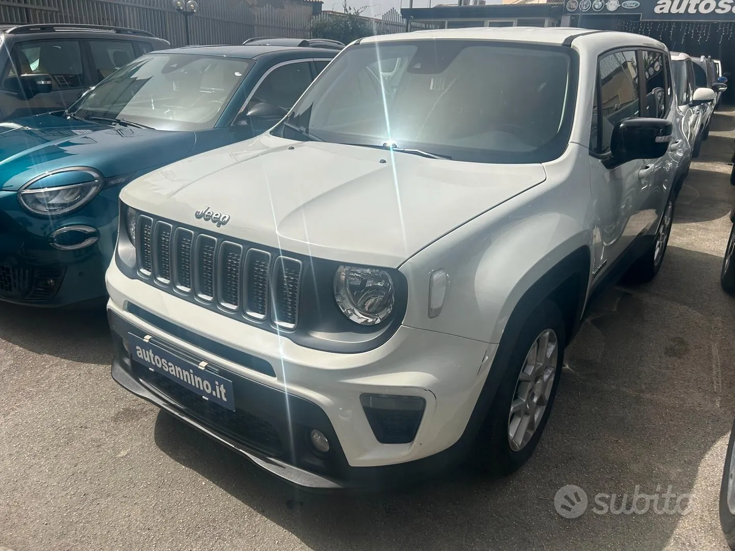 Jeep Renegade 2023 photo 2