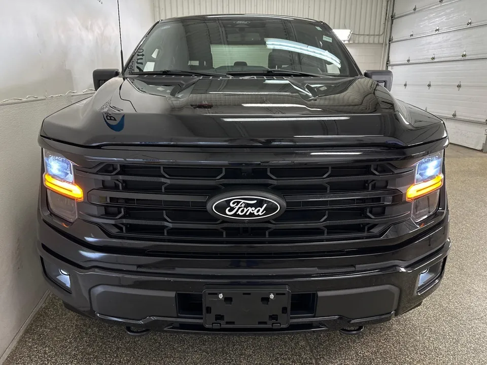 Ford F-150 2024 photo 2