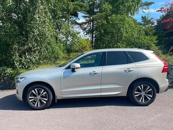 Volvo Xc60 2020 photo 2