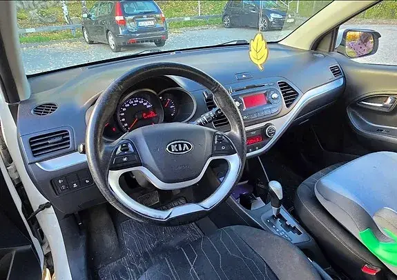 Kia Picanto 2012 photo 4