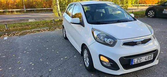 Kia Picanto 2012 photo 3