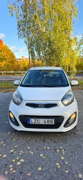 Kia Picanto 2012 photo 2