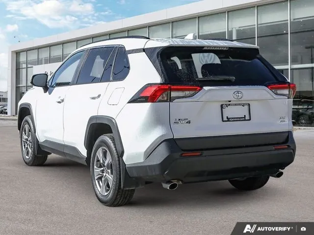 Toyota Rav4 2025 photo 3