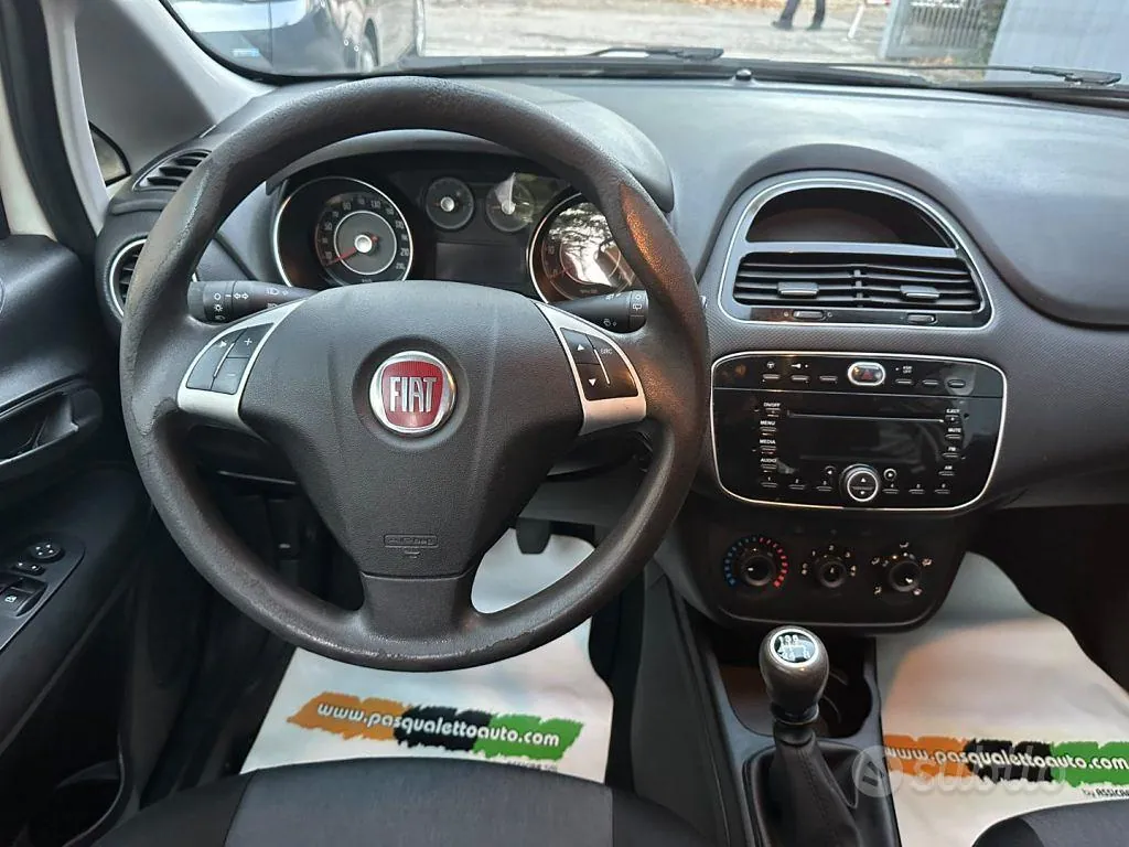 Fiat Punto 2014 photo 4