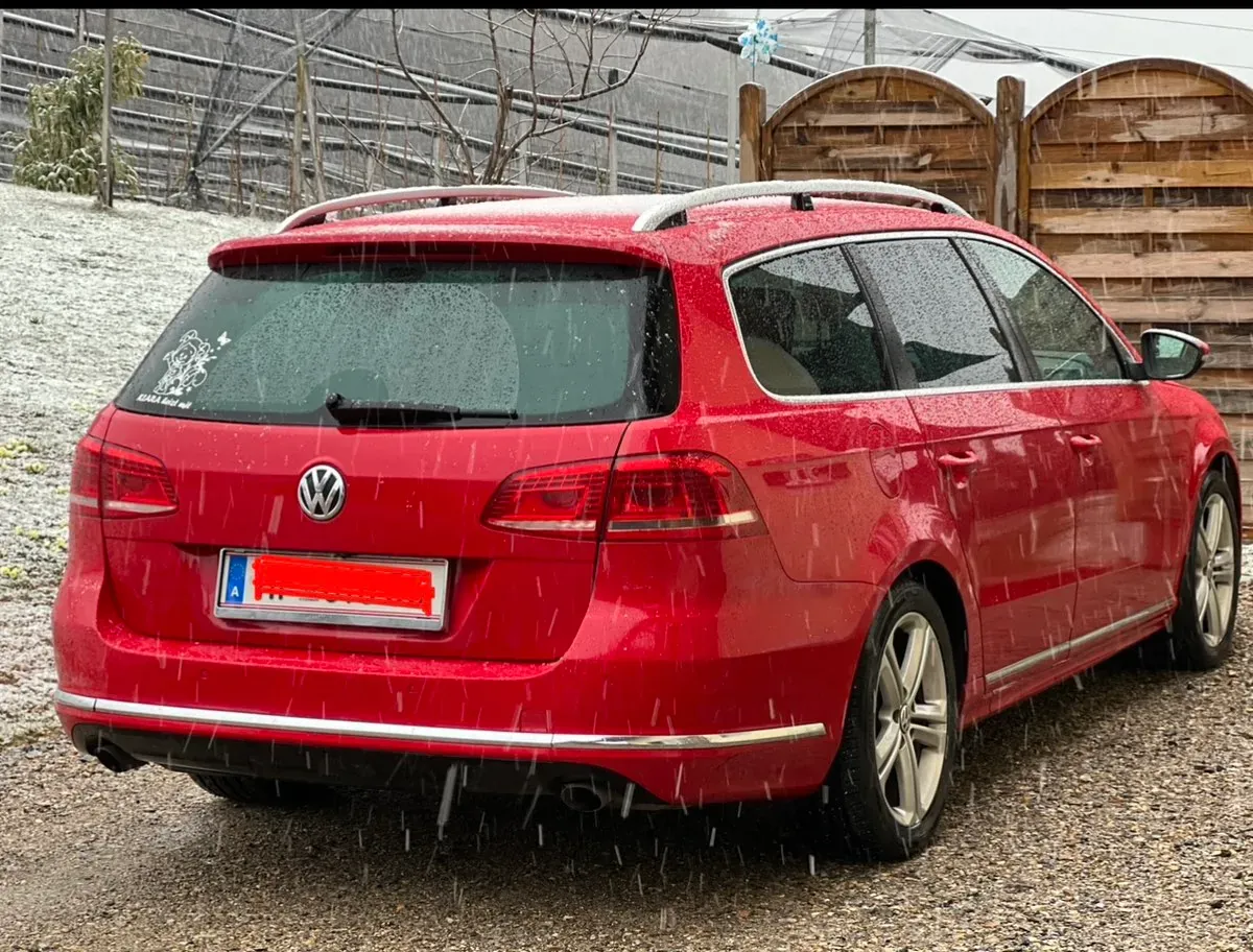 Volkswagen Passat 2013 photo 2