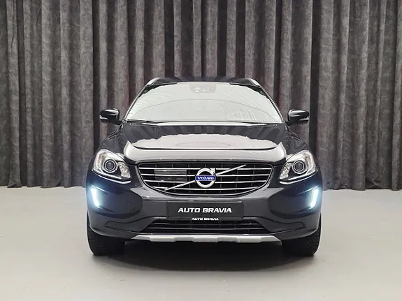 Volvo Xc60 2017 photo 2