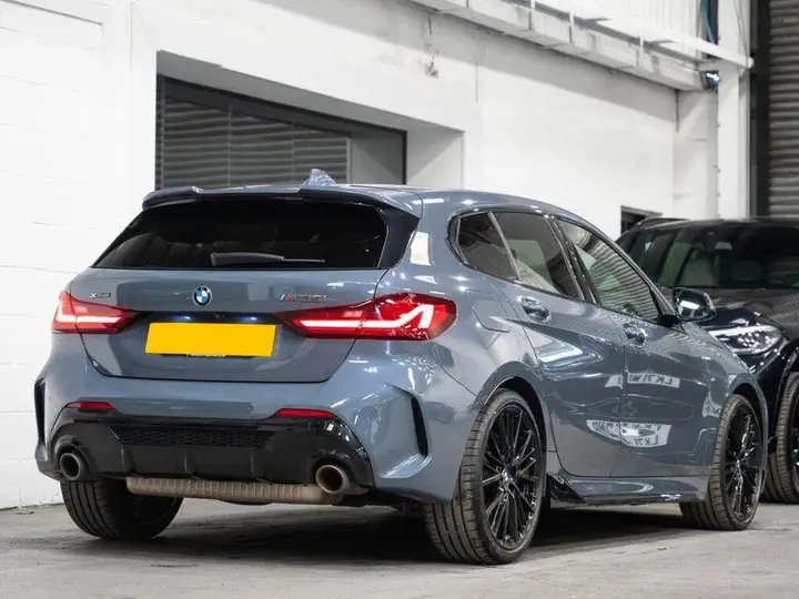 BMW 1 Series 2022 photo 5