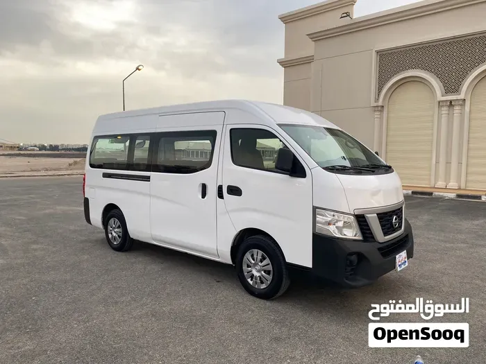 Nissan Urvan 2017 photo 4