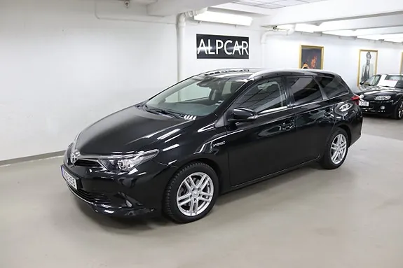 Toyota Auris 2017 photo 2