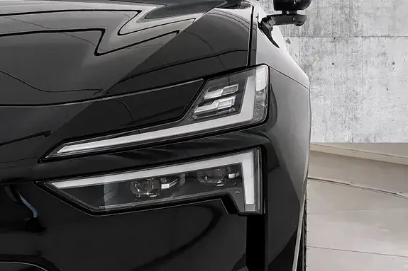 Polestar 4 2025 photo 3