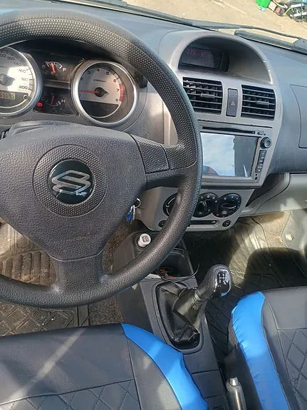 Suzuki Ignis 2008 photo 2