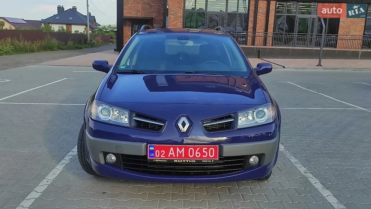 Renault Megane 2009 photo 2