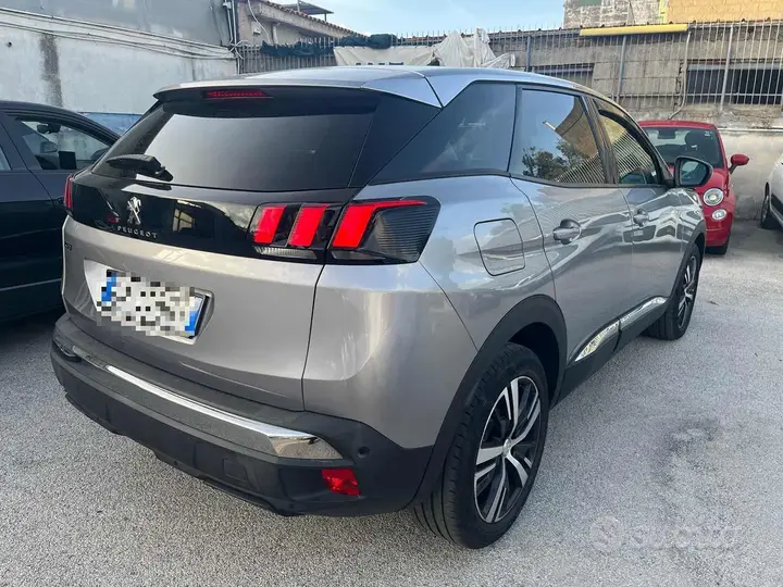 Peugeot 3008 2020 photo 3