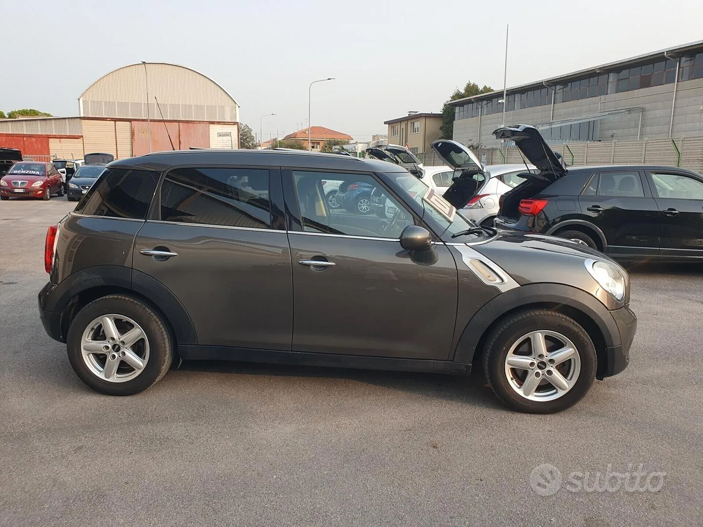 Mini Countryman 2012 photo 2