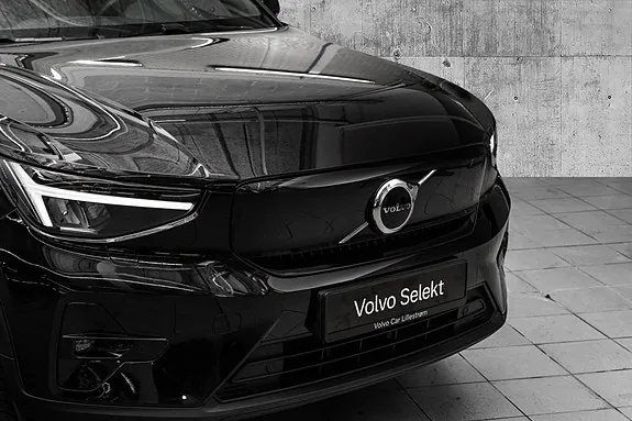 Volvo Ex40 2025 photo 2