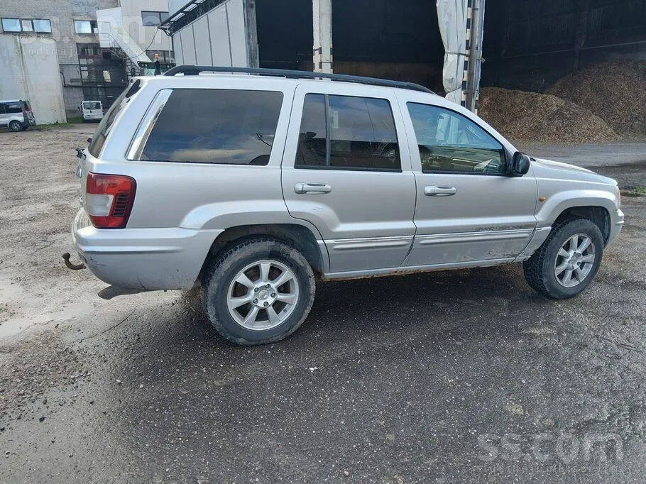 Jeep Grand Cherokee 2005 photo 3