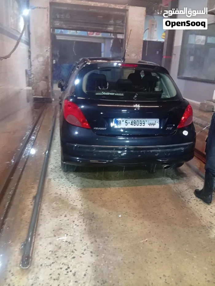 Peugeot 207 2009 photo 3