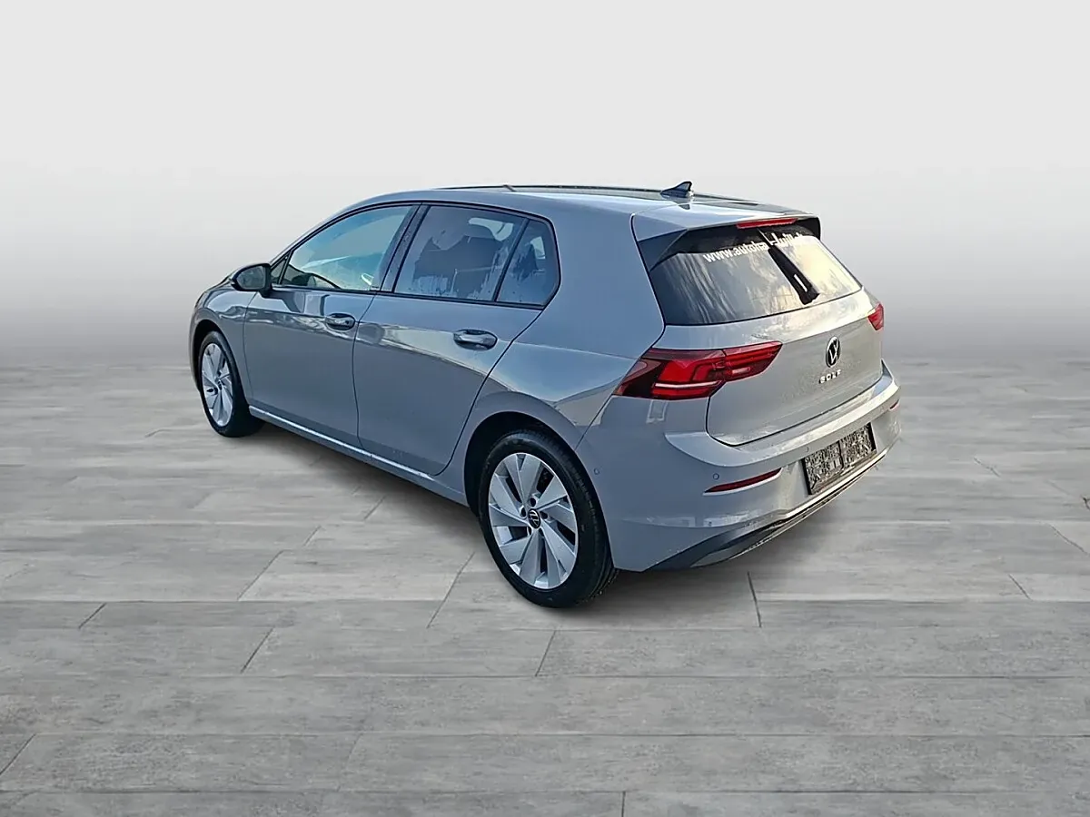Volkswagen Golf 2026 photo 3