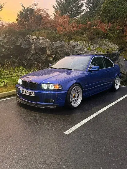 BMW 320I 2002 photo 2
