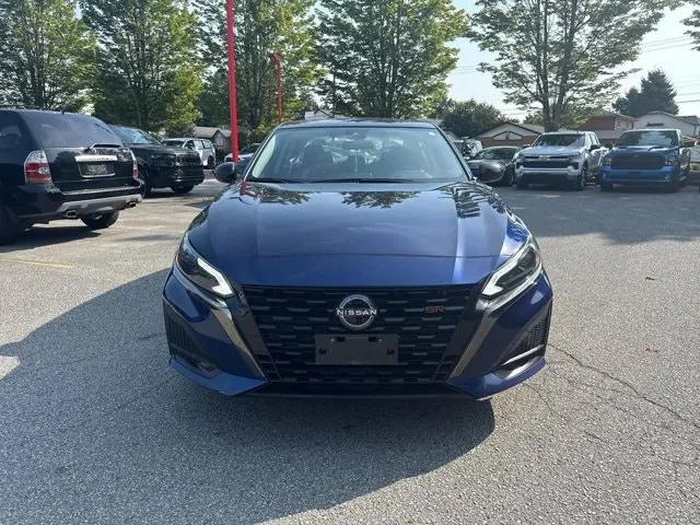 Nissan Altima 2023 photo 2