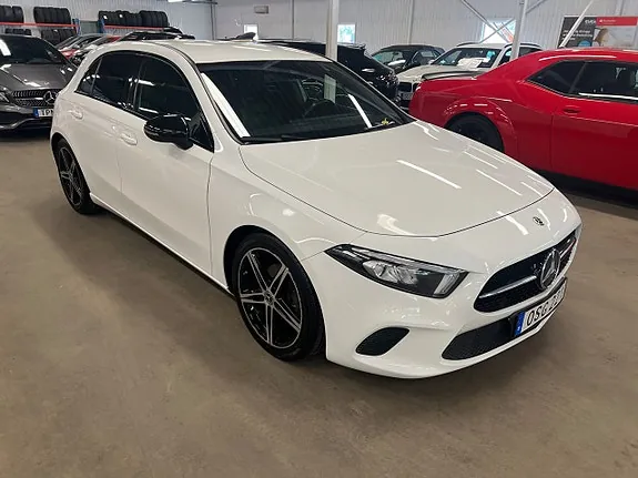Mercedes-Benz A180 2019 photo 3